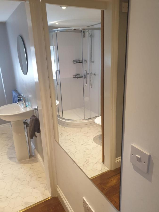 Mezzanine Studio Apartment ลอนดอน ภายนอก รูปภาพ